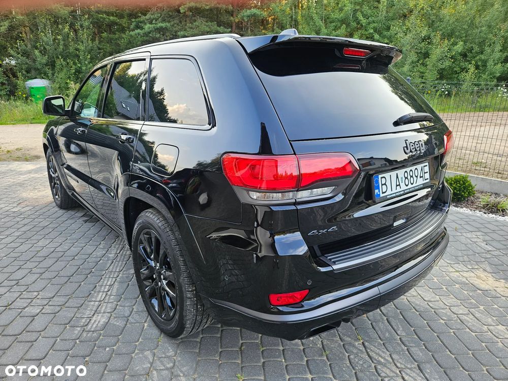 Jeep Grand Cherokee - 8