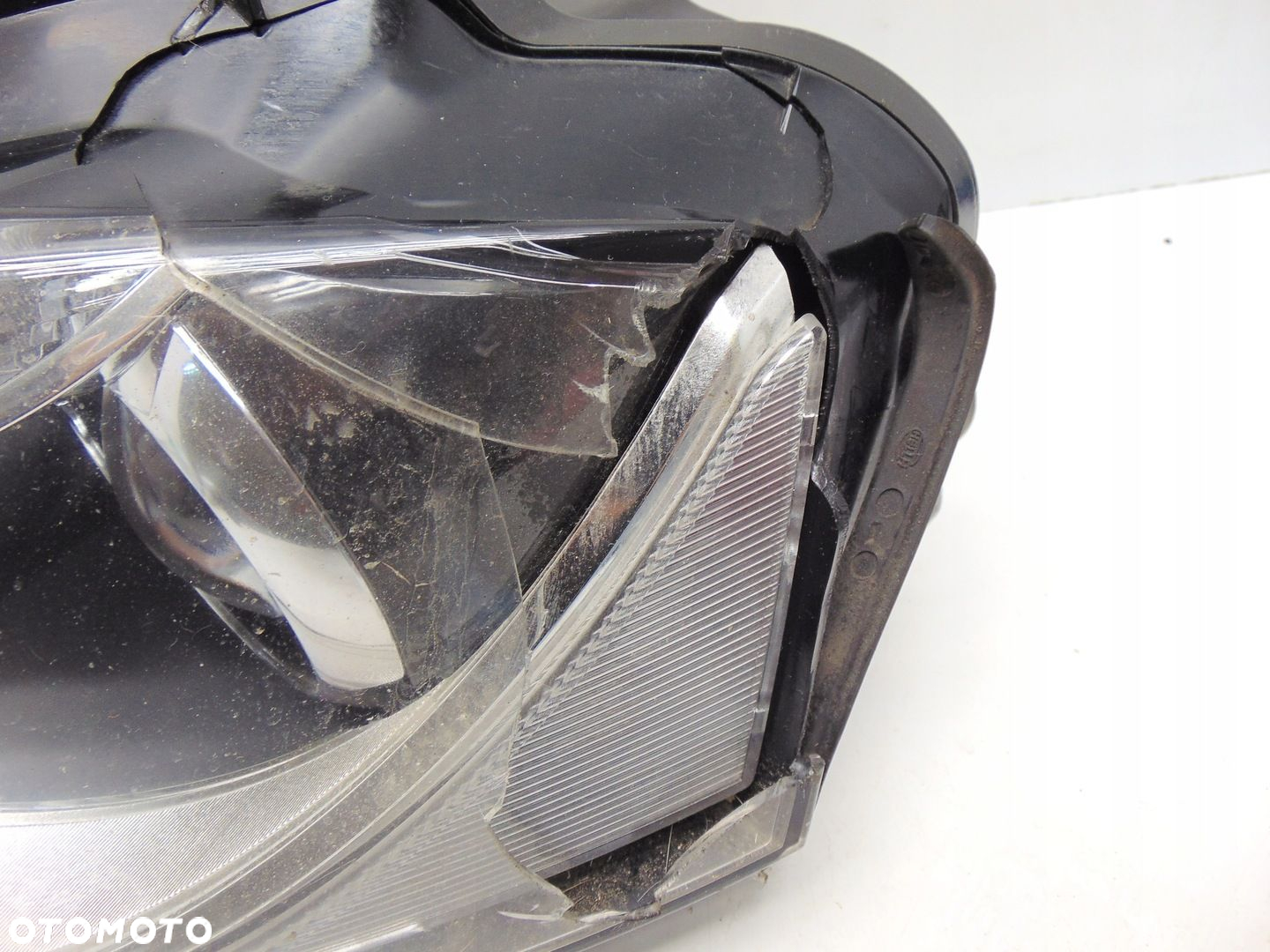 LAMPA LEWY PRZÓD PRZEDNIA XENON AUDI A3 8P LIFT 08-12r 8P0941029 - 3