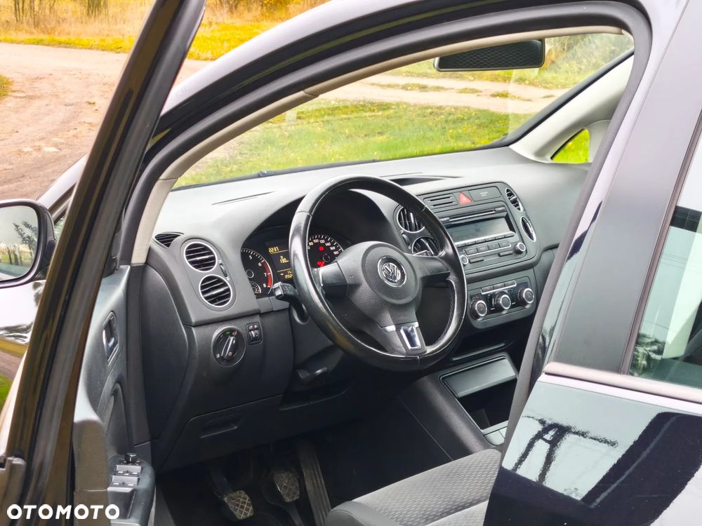 Volkswagen Golf Plus - 27