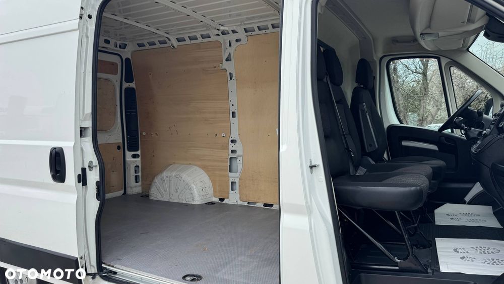 Peugeot Boxer 2.2 BlueHDi | 165 KM | Asphalt | L3H2 - 15