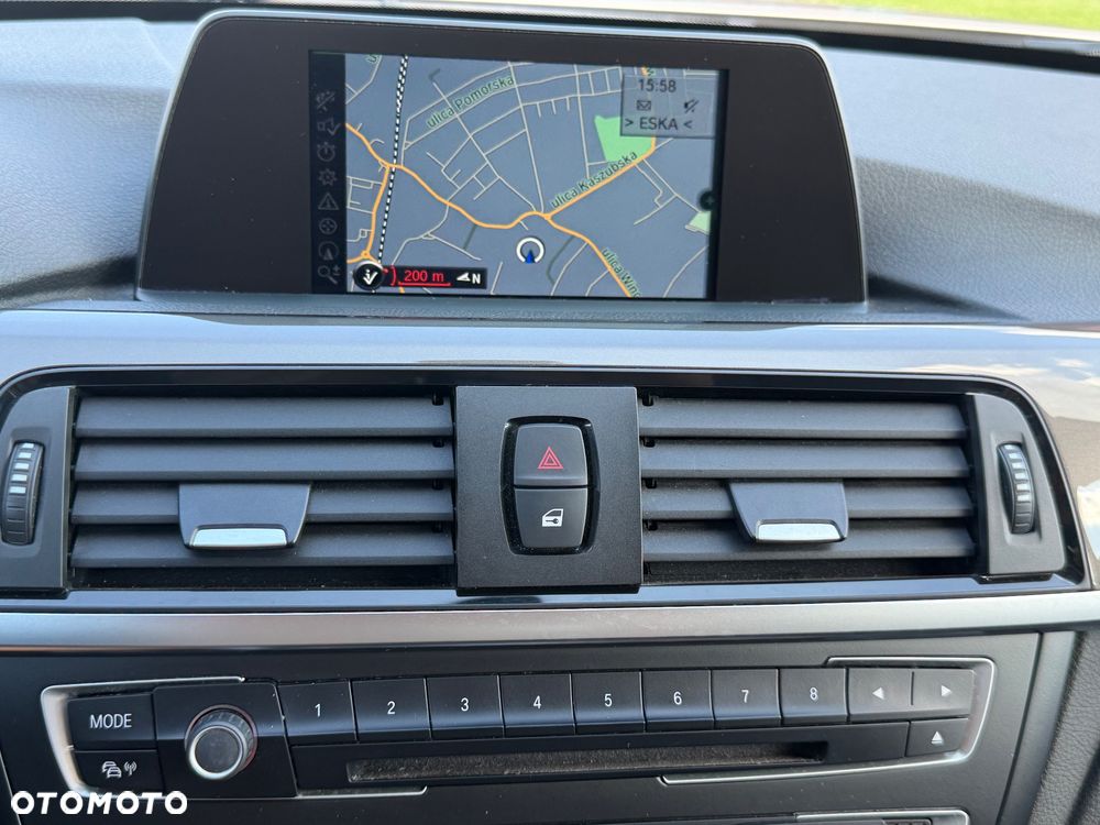 BMW Seria 3 316i Modern Line - 27