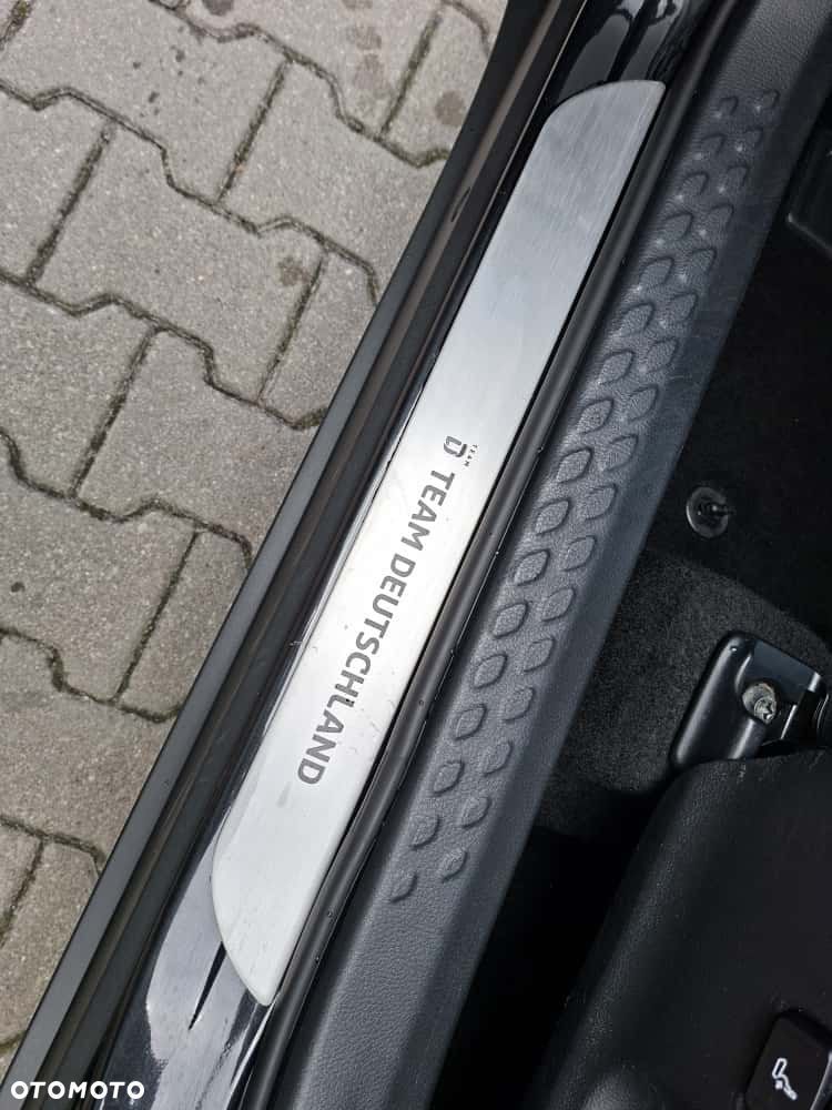 Toyota C-HR 2.0 Hybrid Executive - 17