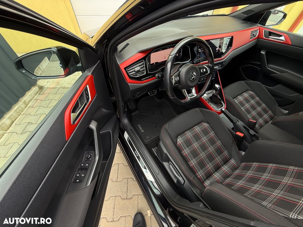 Volkswagen Polo 2.0 TSI DSG GTI - 5