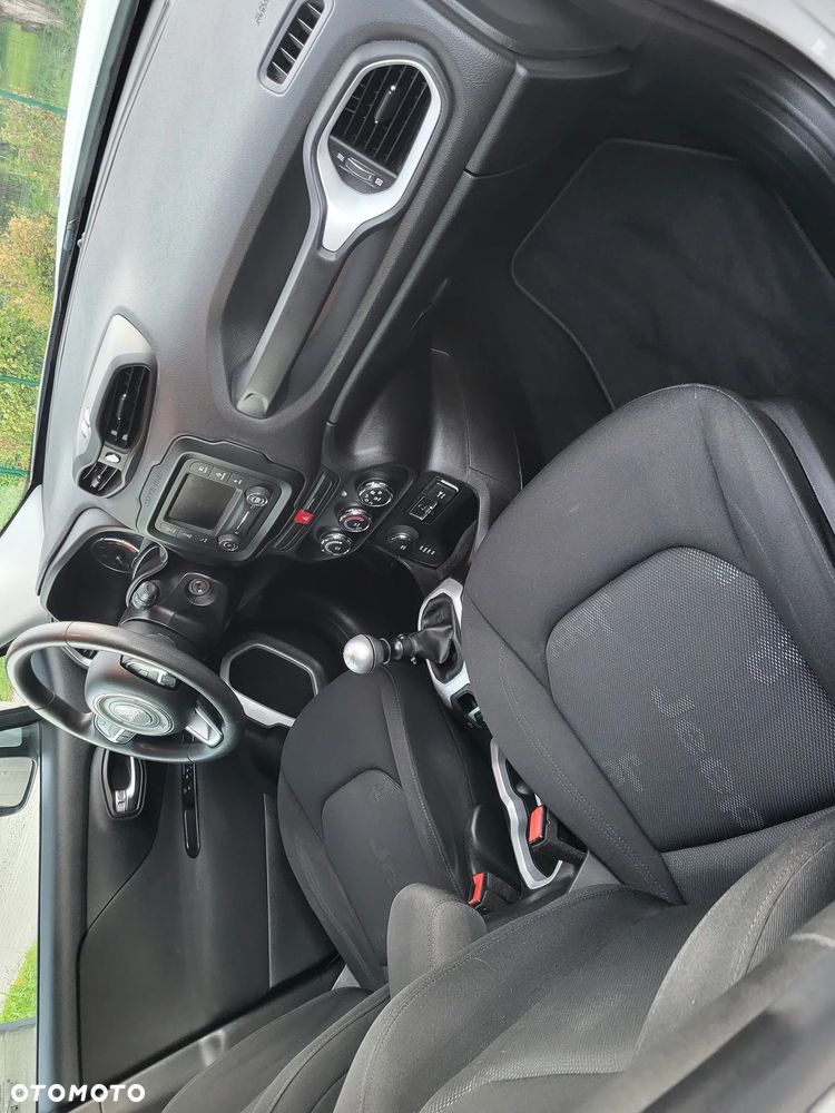 Jeep Renegade 2.0 MultiJet Active Drive Limited - 19