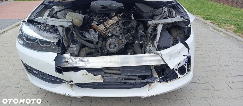 BMW 3GT 320d Sport-Aut Sport Line - 9