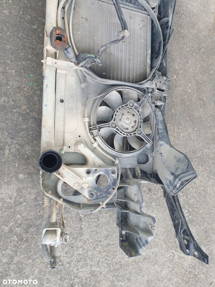 PAS PRZEDNI KOMPLET CHŁODNIC SKODA SUPER B 1.9 TDI - 7