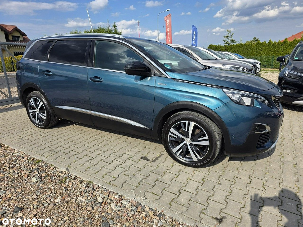 Peugeot 5008 - 16