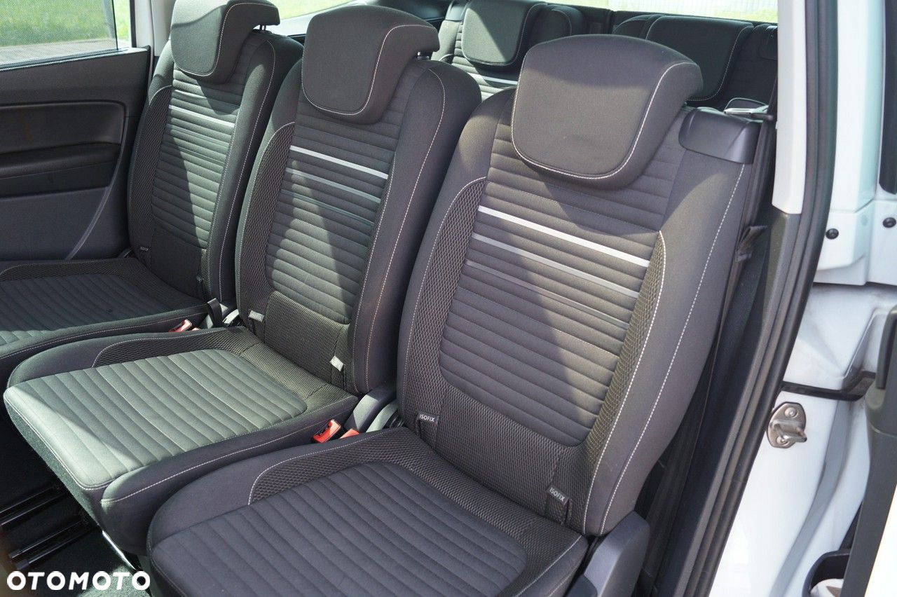 Volkswagen Sharan - 16