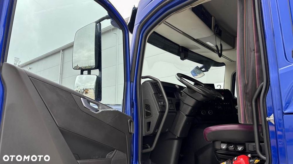 Volvo FMX 540 Ciągnik siodłowy / 6x6 / HDS Palfinger Epsilon S300L98 / 2024 - 8