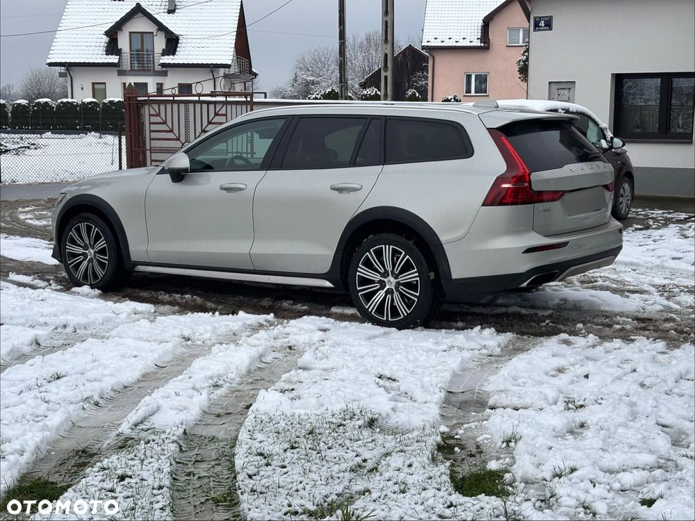 Volvo V60 Cross Country T5 AWD Geartronic - 40