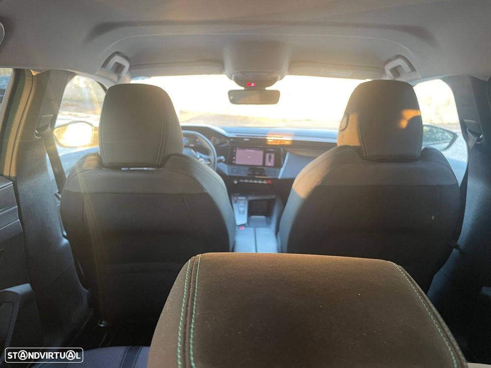 Peugeot 308 SW 1.6 Hybrid Allure e-EAT8 - 21