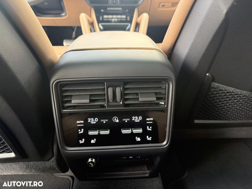 Porsche Cayenne Turbo E-Hybrid Tiptronic S - 20