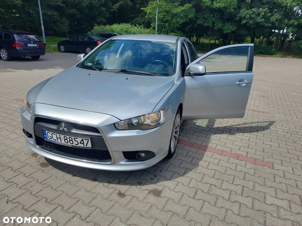 Mitsubishi Lancer 1.8 Instyle - 2