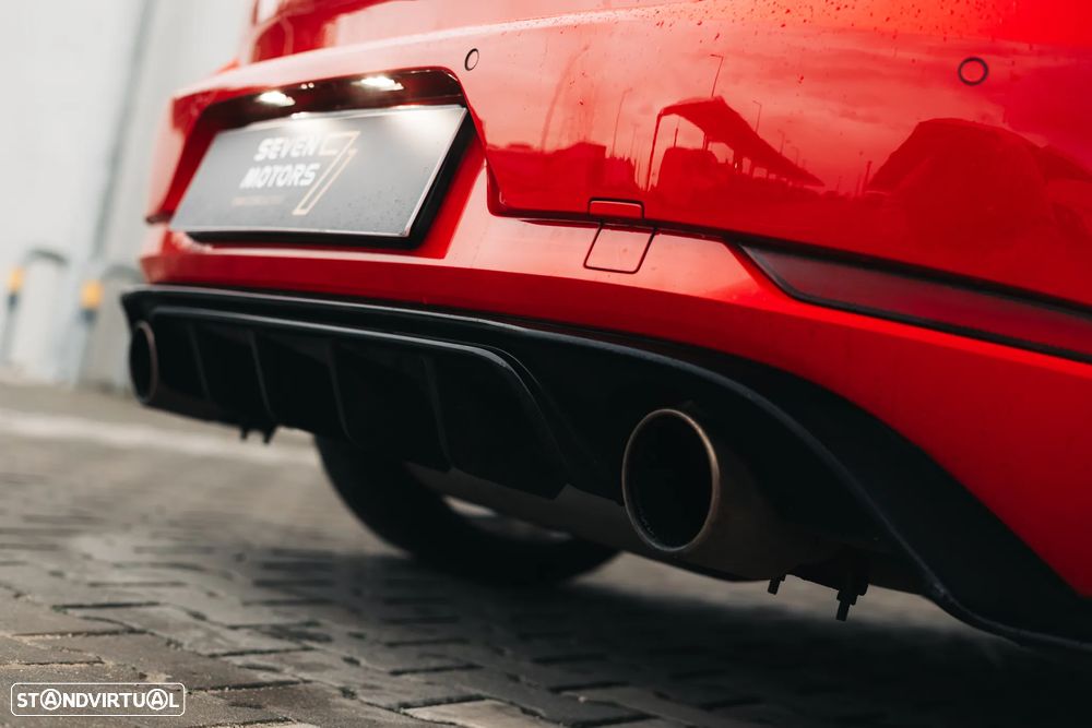 VW Golf 2.0 TSI GTI DSG Performance - 12