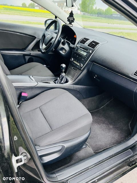 Toyota Avensis 2.0 D-4D 2010 - 7