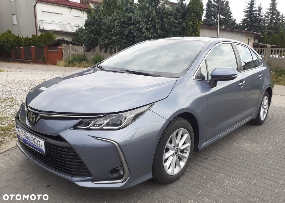 Toyota Corolla - 1