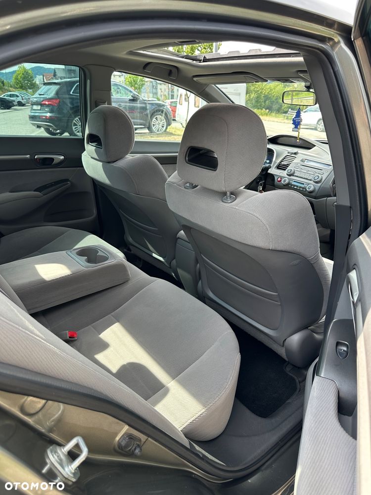 Honda Civic 1.8 Executive - 7