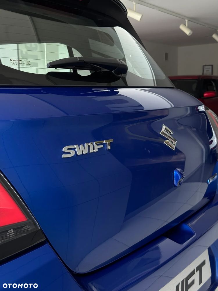 Suzuki Swift 1.2 Dualjet SHVS Premium Plus - 4