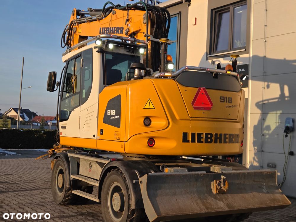 Liebherr 918 Compact - 14