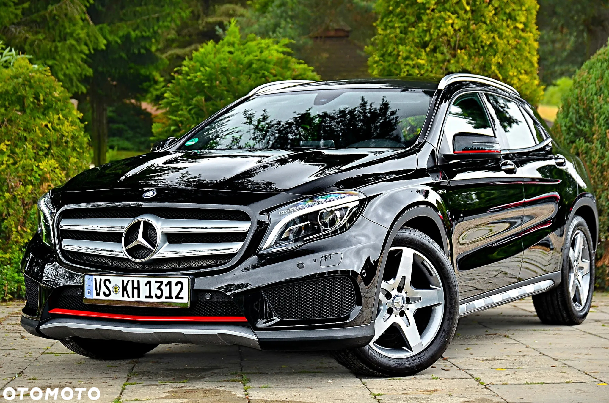 Mercedes-Benz GLA 180 7G-DCT AMG Line - 5