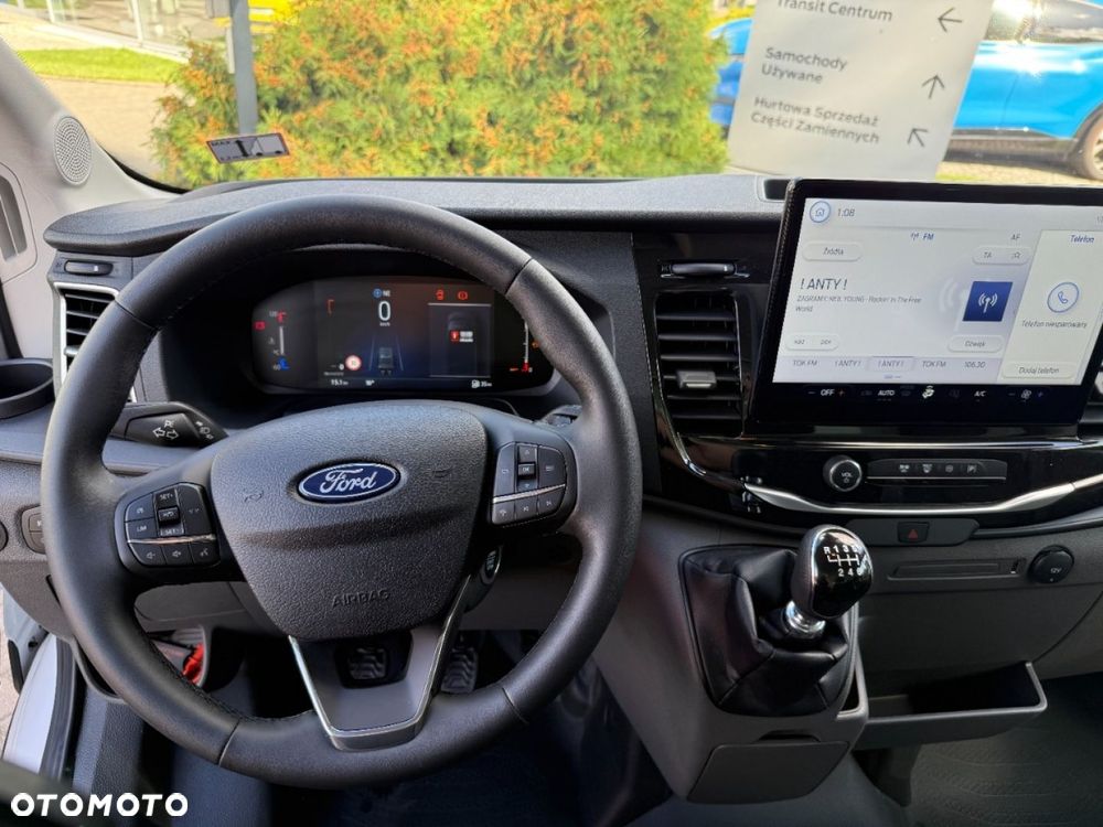 Ford Transit - 18