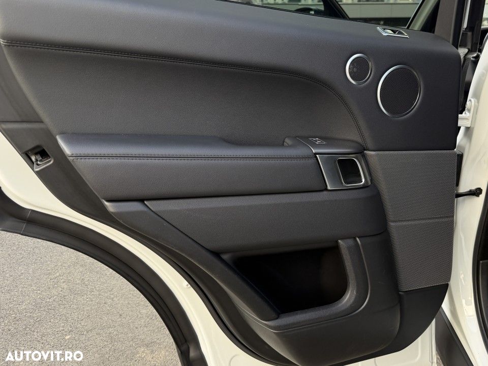 Land Rover Range Rover Sport - 30