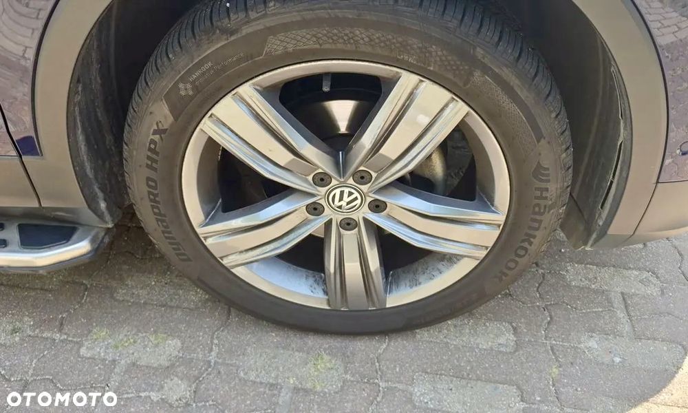 Volkswagen Tiguan - 13