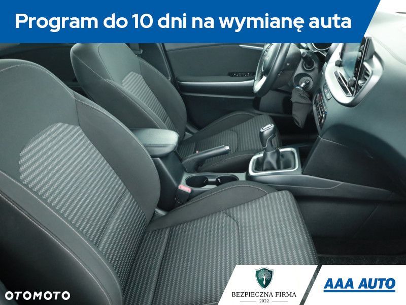 Kia Ceed - 9
