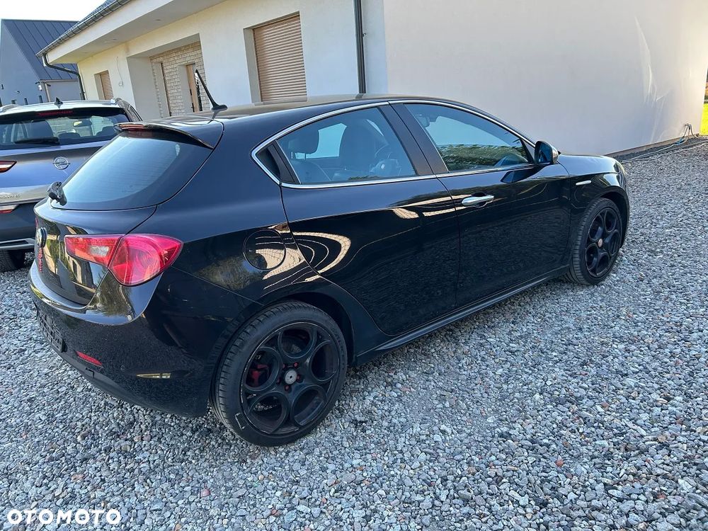 Alfa Romeo Giulietta 1.4 TB 16V Multiair Collezione - 12