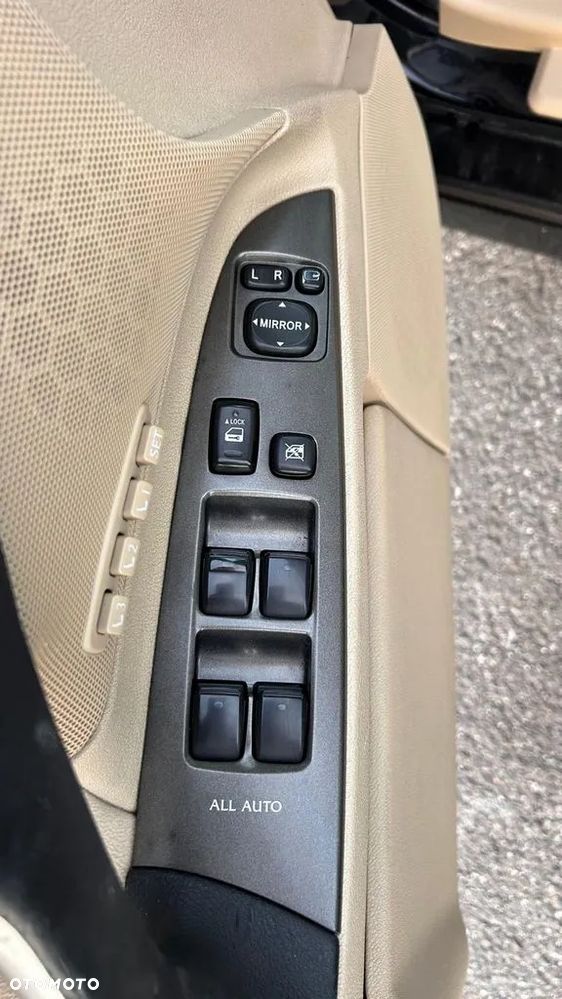 Lexus IS 220d Luxury Line - 7