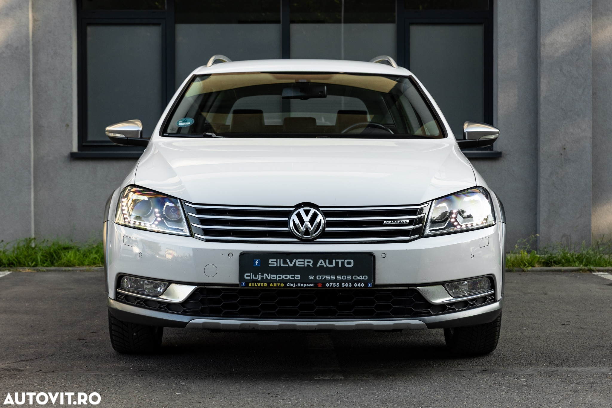 Volkswagen Passat Variant 2.0 TDI 4Motion BlueMotion Technology DSG Highline - 25