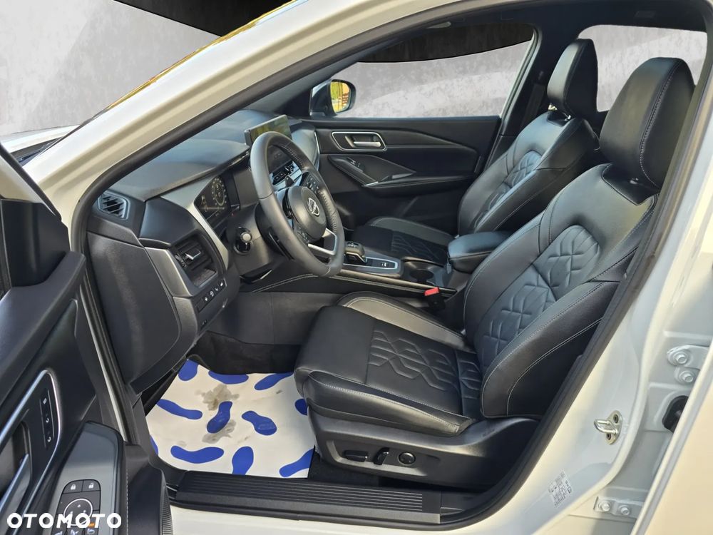 Nissan Qashqai 1.3 DIG-T MHEV Xtronic Tekna - 10