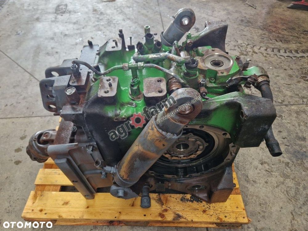 Tylny most John Deere 6195R - 3