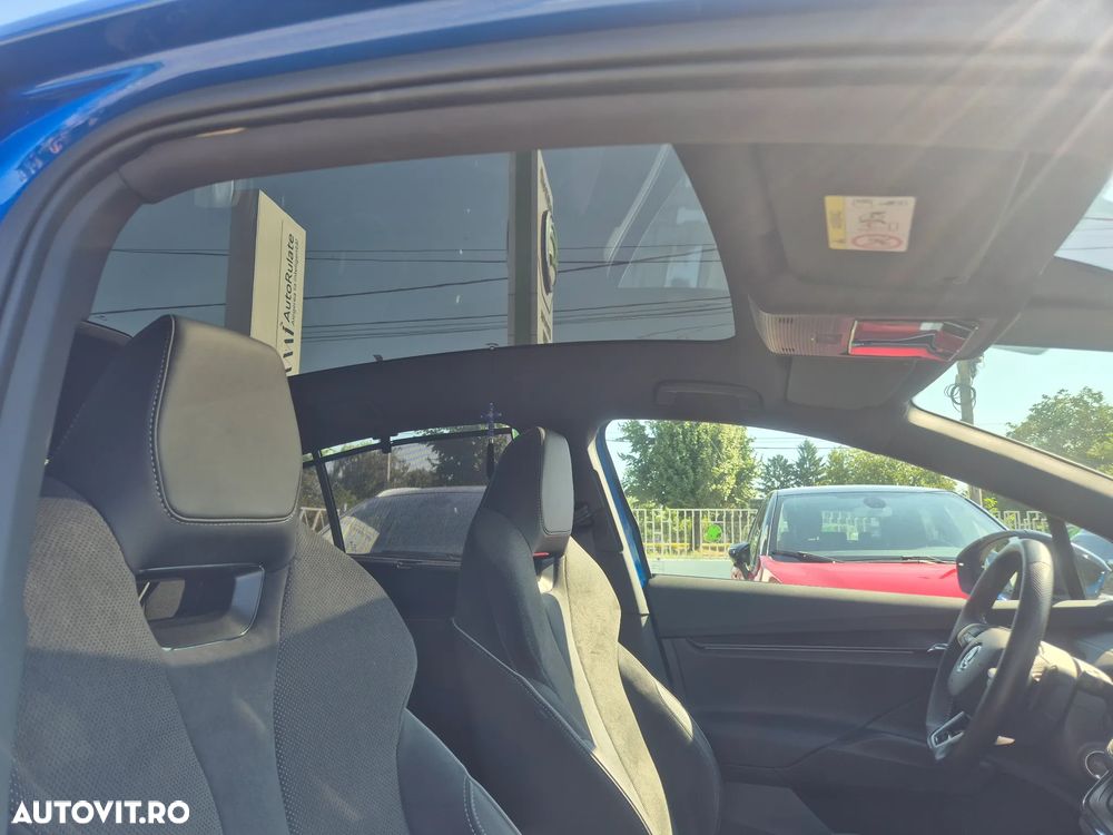Skoda Enyaq Coupe 85x Sportline - 12