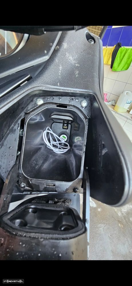 Yamaha TMAX TECH MAX - 14