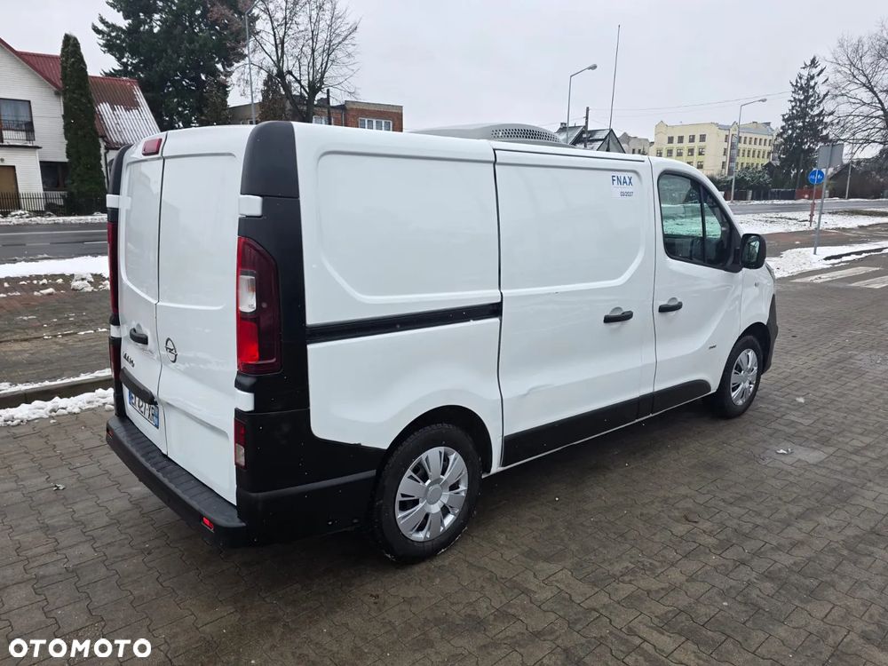 Opel Vivaro Chłodnia - 3