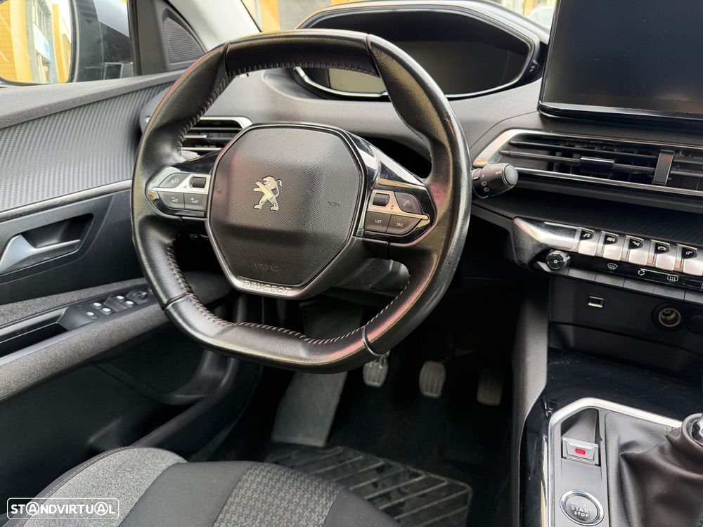 Peugeot 3008 1.2 PureTech Active Pack - 21