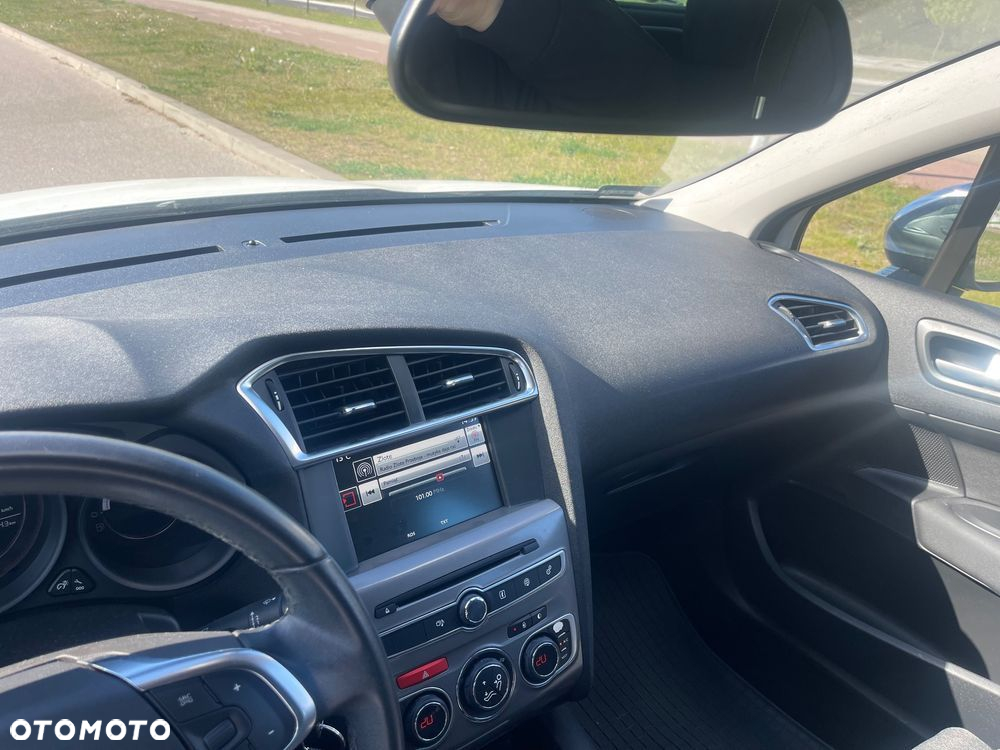 Citroën C4 1.2 PureTech Feel Edition S&S - 9