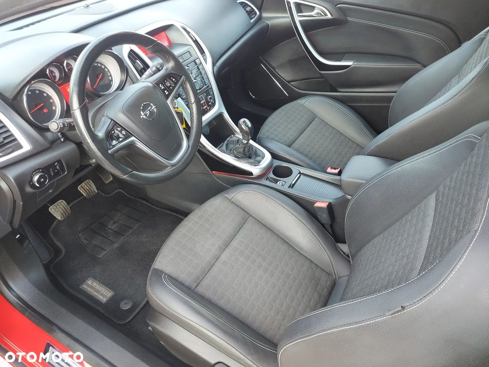Opel Astra 1.4 Turbo - 19
