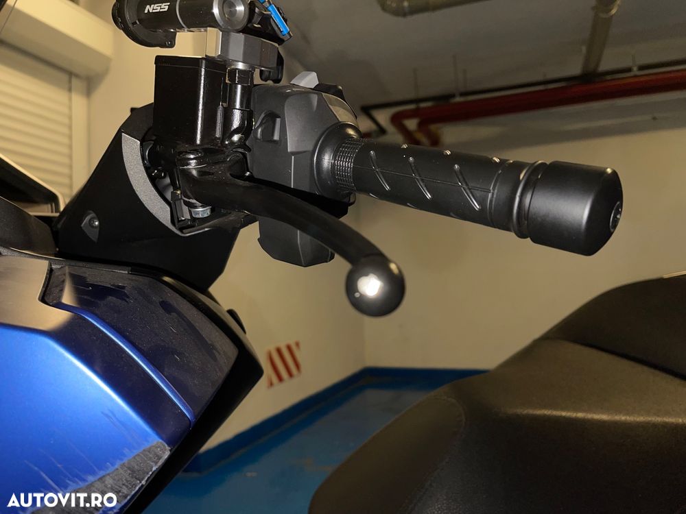 Honda Forza 125 - 23