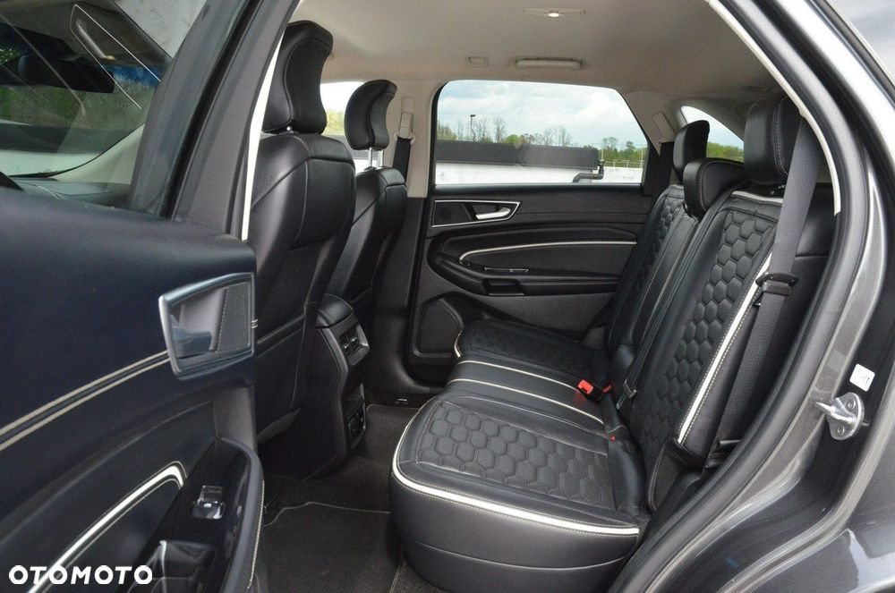 Ford Edge 2.0 TDCi Bi-Turbo 4x4 Vignale - 29