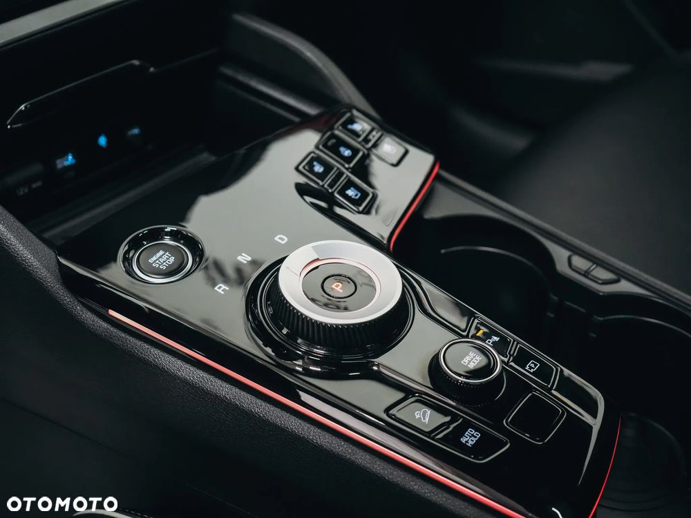 Kia Sportage 1.6 T-GDI HEV GT Line 2WD - 24