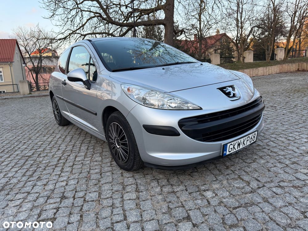 Peugeot 207 95 VTi Filou - 19