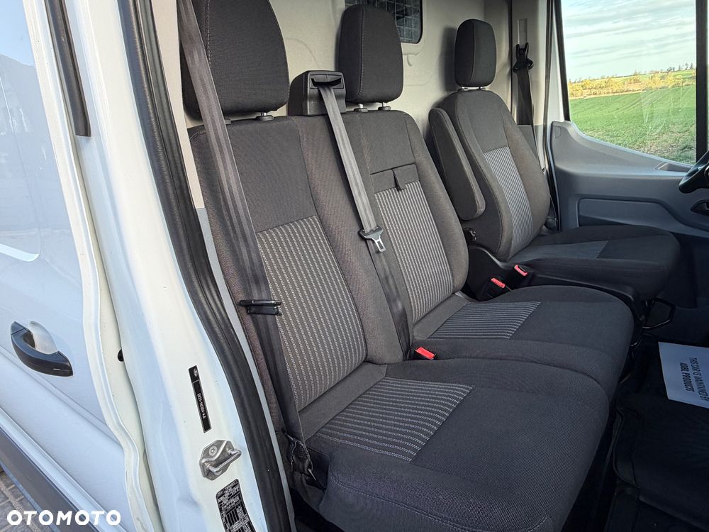 Ford Transit - 21