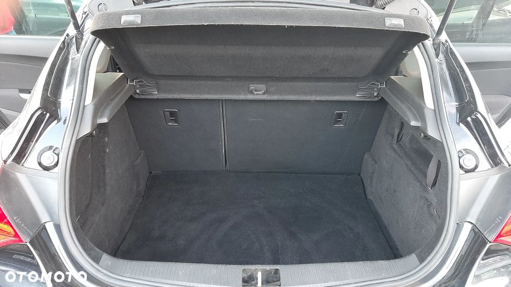 Opel Astra 1.4 Turbo - 12