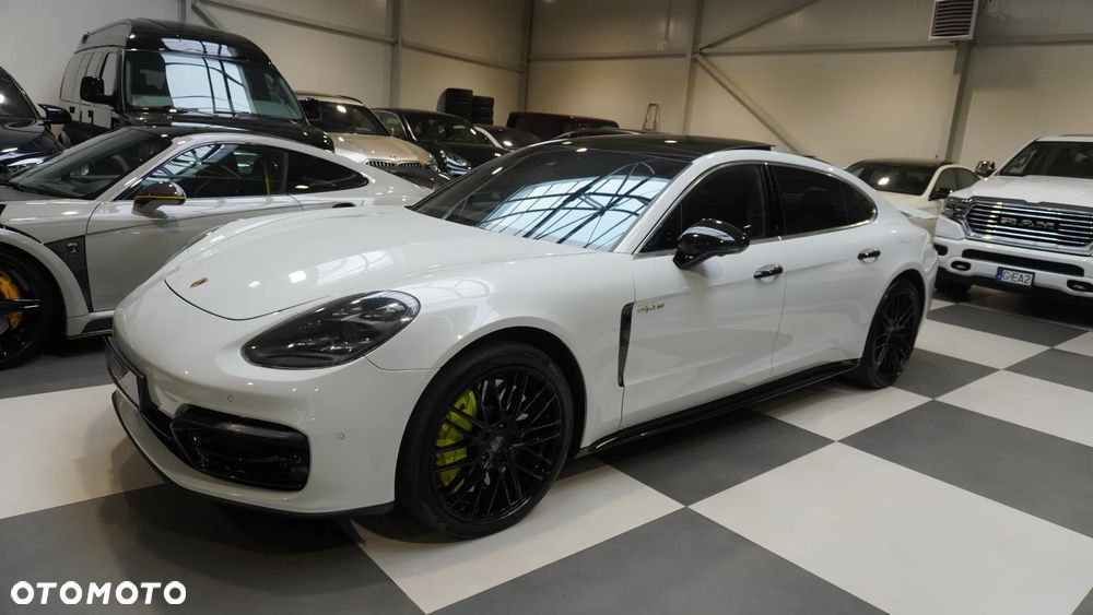 Porsche Panamera Turbo S E-Hybrid Executive - 1