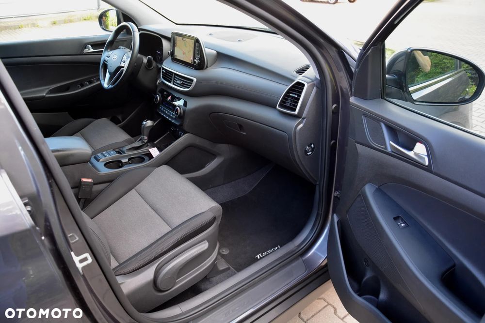 Hyundai Tucson blue 1.6 CRDi 2WD DCT Premium - 29