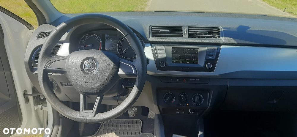 Skoda Fabia 1.0 TSI Active - 25