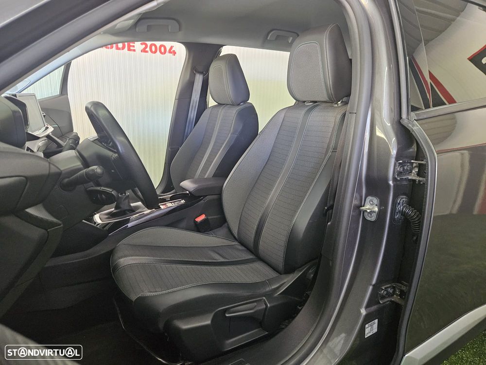 Peugeot 2008 1.5 BlueHDi Allure Pack - 14