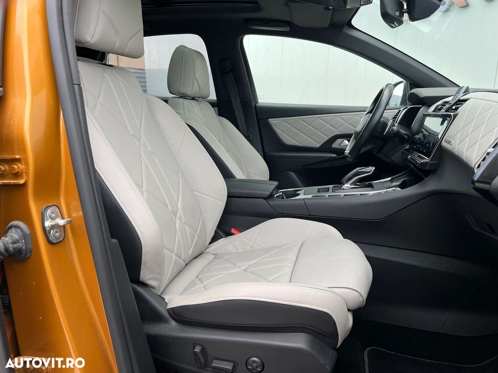 DS Automobiles DS 7 Crossback DS7 1.6 PHeV AWD 300 EAT8 PERFORMANCE LINE + - 12